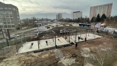 От HelpBook: Вместо преместваем обект, правят автомивка с фундамент