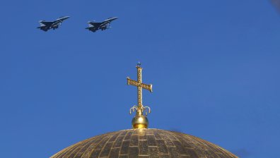 Министерството на отбраната вдигна изтребители F-16 над летище "Васил Левски"