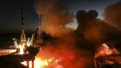 Русия изстреля ракета носител с военен сателит