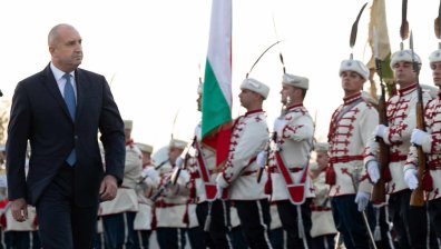 Радев: Хората искат да отхвърлят чувството за обреченост, че някой друг ще решава вместо нас