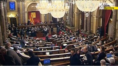 Испанският парламент решава за независимостта на Каталуния