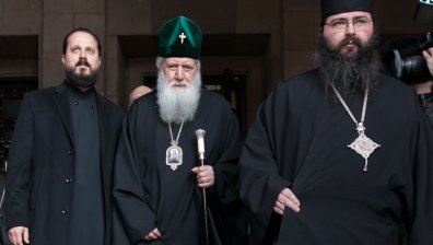 Правителството се отнасяло еднакво добре към всички вероизповедания