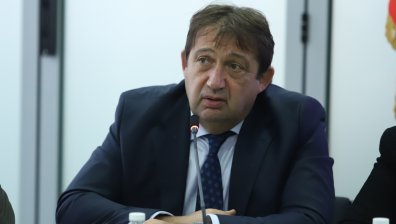 Шишков: От ГЕРБ са поддържали пътищата с текущ ремонт, при който контролът е занижен