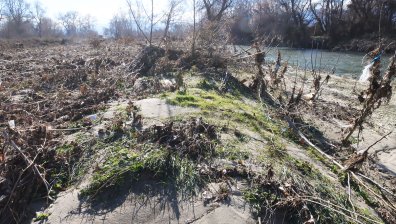 Скъсаната дига на река Чая преля чашата - започват проверки в "Напоителни системи"