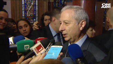 Служебното правителство засега няма да номинира еврокомисар