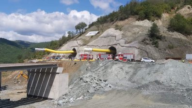 Срутване в строящия се тунел "Железница", изведоха ранени работници