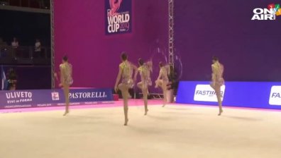 Злато за ансамбъла ни по художествена гимнастика на Световната купа в Пезаро