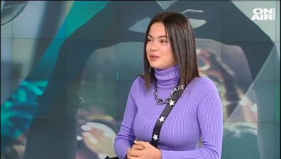 Ева Пармакова атакува класациите с ново парче - "Lipstick"