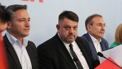 БСП подкрепи еврото: Румен Радев изпусна точното време за референдум