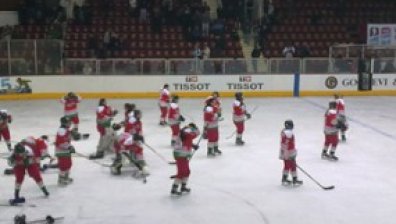 Само 19 хокеиста пращаме на Световното в Загреб