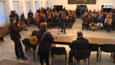 След поредния протест: Габровци се срещнаха с кмета на града