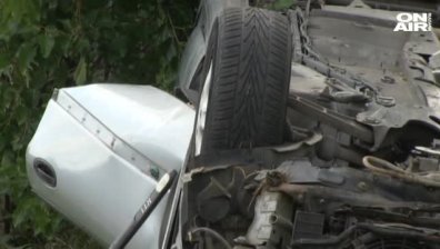 70-годишна се преобърна с колата си в Русенско
