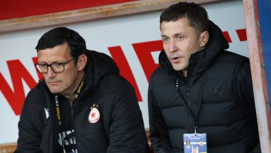 Натрупани картони спъват ЦСКА, титуляр изгоря" за "Лудогорец"