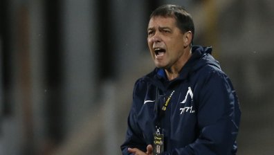Хубчев: Нахално е да ме питате за "Левски", не съм видял писмото на феновете