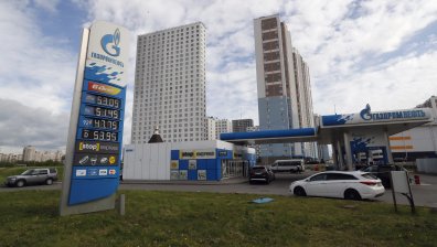 Успява ли Русия да преодолее ембаргото за горивата?