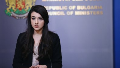 Лена Бориславова пред Bulgaria ON AIR: Работим за пряка доставка на газ от Азербайджан