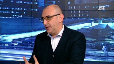Дипломат: Великобритания върви по спиралата на самоунищожаването