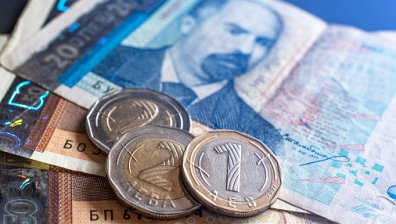 МС одобри: 413 лв. линия на бедност в България през 2022 г.
