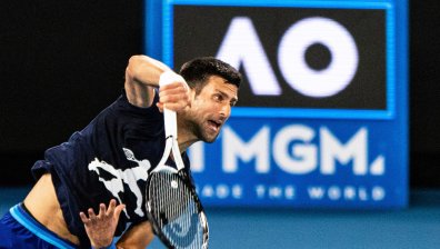 Съдът в Австралия: Джокович може да насърчи младите да не се ваксинират