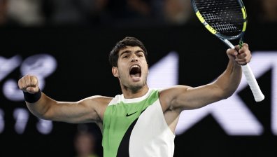 Алкарас грабна първа титла от Australian Open след триумф срещу Джокович