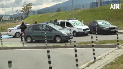 Задържаха на летище София екстрадирания от Дубай Георги Попов