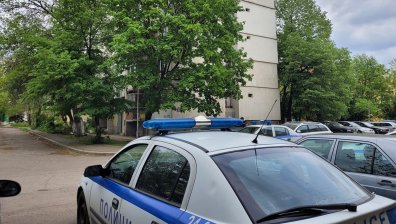 Барикадиралият се мъж в "Люлин" - страшилище за съседите от години