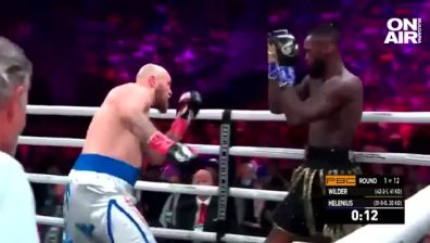 Феноменално завръщане на Уайлдър на ринга: Нокаутира Хелиноис още в първия рунд