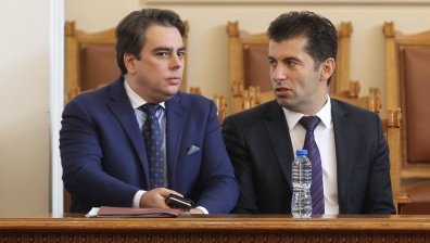 "Тренд": Петков и Василев губят подкрепа, разликата с ГЕРБ е едва 1%