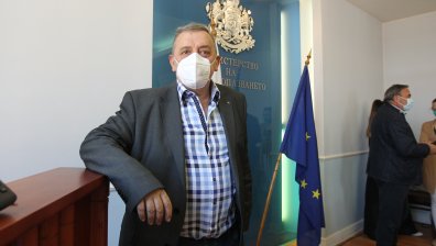 Кантарджиев: Добавяме четвърто "Д" - витамин D, но никакви свръхдози