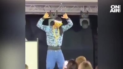 Няма да го познаете,  Джокович избухна като Снуп Дог (+ВИДЕО)