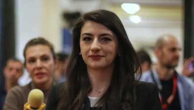 Лена Бориславова се отказа от имунитета си