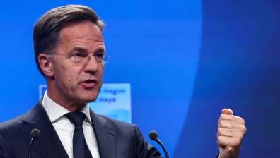 Марк Рюте: Китай може да тласне Русия към конфронтация с НАТО