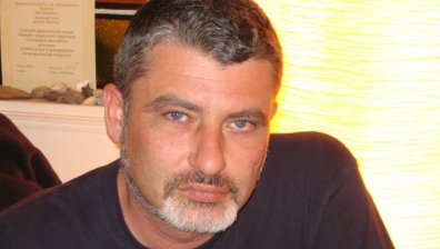Почина журналистът Велислав Русев