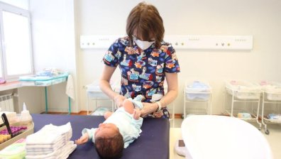Здравната каса ще плаща за допълнителни здравни дейности при новородени