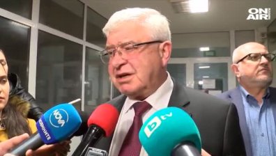 Ананиев: Медицинската сестра, заразена с коронавирус, е в добро състояние