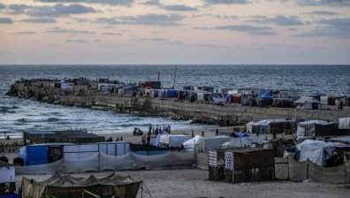 Доставиха 569 тона хуманитарна помощ в Газа през временното пристанище