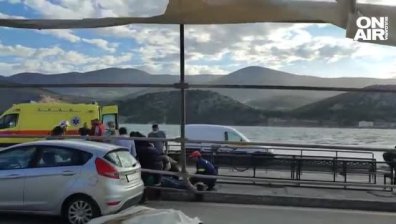 Турист изчезна при силна буря в Гърция, магазини и улици са под вода