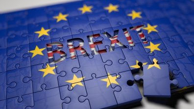ЕС със сигнали за топли отношения с Мей след Brexit
