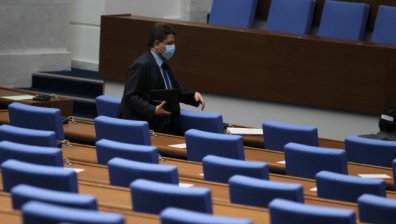 Бюджет 2021 влиза на второ четене в пленарната зала