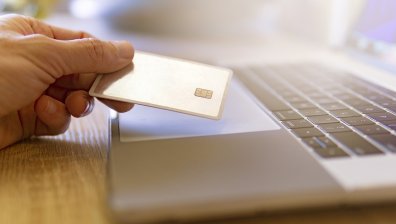 Разкриха една от най-големите онлайн измами в света