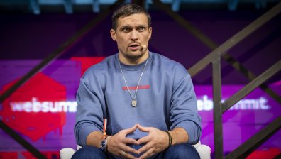 Усик: Ще направя всичко, за да победя Фюри, но няма да търся нокаут