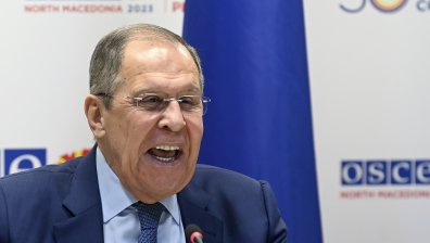 Лавров: Зеленски не заслужава пауза във военните действия