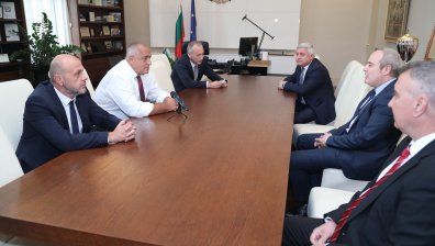 Отпускат 50 млн. лв. за заплати на университетските преподаватели