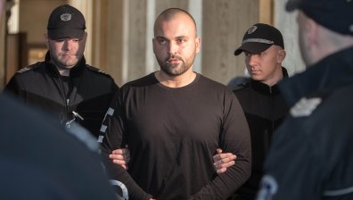 Любенов тропна по банката в съда: Стига с тези задържания, не съм убиец, в килията има хлебарки