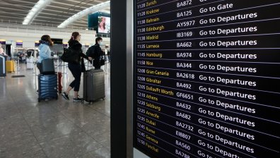 Забраната за влизане от Великобритания у нас отпада за някои лица