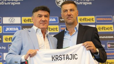 Кръстаич не мисли за оставка: "Върша си работата, нужно е време и опит"