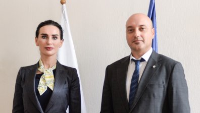 Министър Славов с важни ангажименти на България пред посланика на Украйна