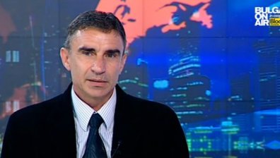 Доц. Георги Чанков: Ципрас търси подкрепа за управленския мандат с референдума