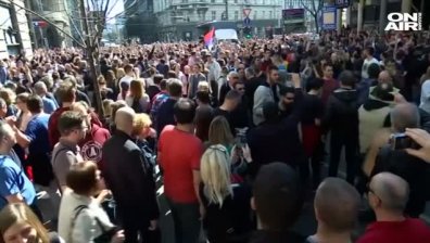 Опозицията в Сърбия с ултиматум за освобождаване на активистите