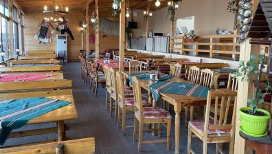 СЗБ и БАЗ: "Бомба" във Варна, няма майки с колички, има празни маси и отменени резервации